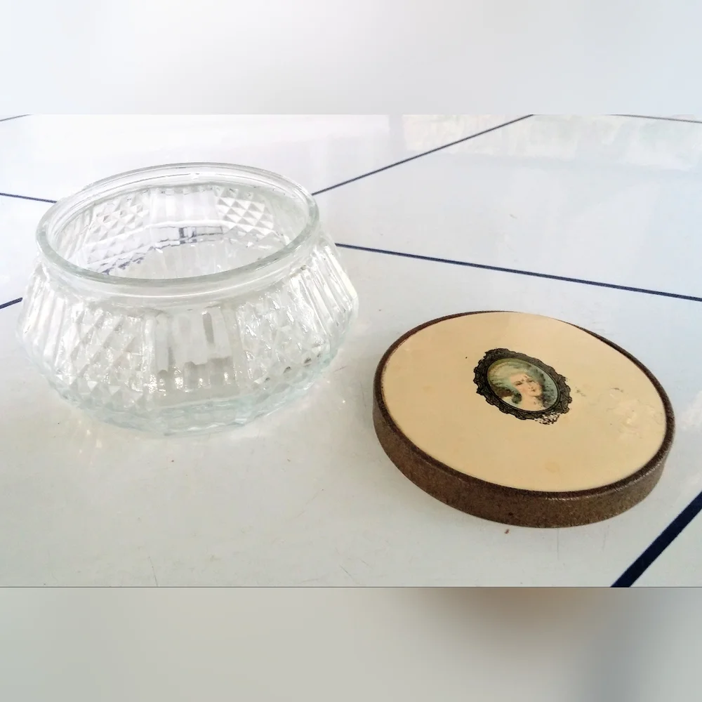 Vintage Glass Vanity Jar with Decorative Cameo Style Lid, Art Deco